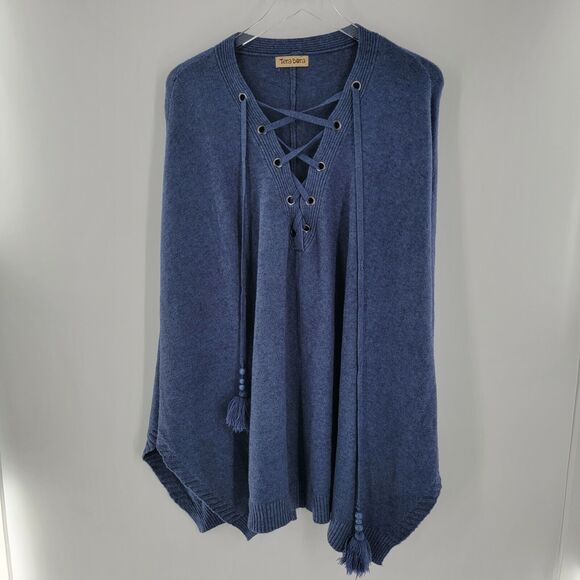 Tera Bora Poncho One Size Blue Soft Knit Gromet Criss Cross Neck Beaded Tassels - Picture 1 of 8